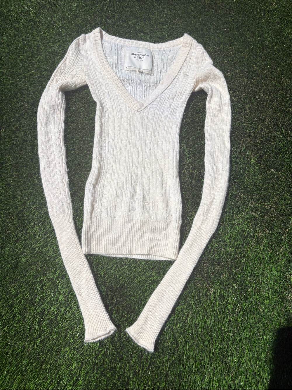 Y2K Abercrombie & Fitch V Neck Baby Doll Cable Knit Sweater